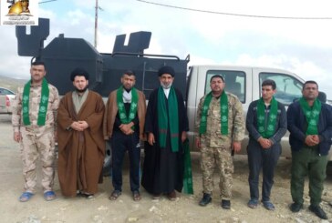 مبلغو لجنة الإرشاد والتعبئة يواصلون زياراتهم لقوات الحشد الشعبي المرابطة شمال غربي العراق، لنقل سلام ودعاء المرجعية وتوصياته السديدة، ويقلّدون المجاهدين بوشاح امير المؤمنين (ع)