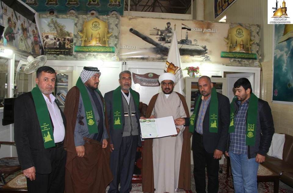 تثمينا لعطائهم الثَّر .. لجنة الإرشاد والتعبئة تكرم ثلاث حملات للدعم اللوجستي من النجف الأشرف بوشاح أمير المؤمنين (ع) وكتاب شكر وتقدير